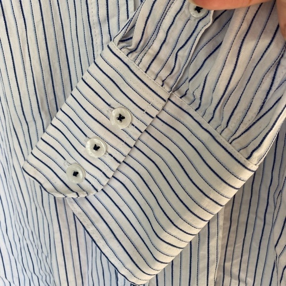 fender Guitars 🎸 Button Up Men’s Shirt with Rock & Roll Across front, Large - Picture 11 of 11